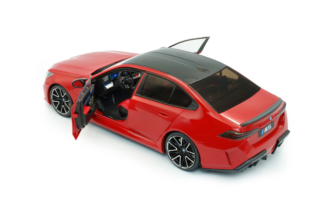 1:18 BMW M5 Fire Red 2025