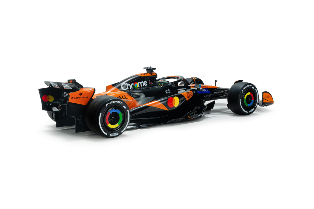 1:18 MCLAREN MCL39 ORANGE O.PIASTRI #81 GP CHINA 2025