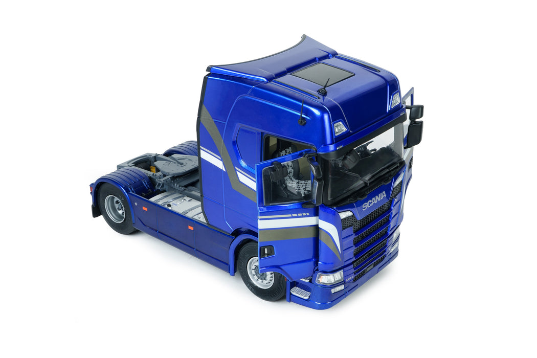 1:24 SCANIA 580S HIGHLINE METALLIC BLUE 2023