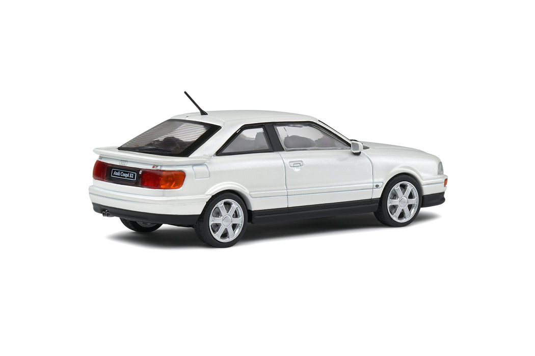 Audi Coupe S2 Pearl White 1992