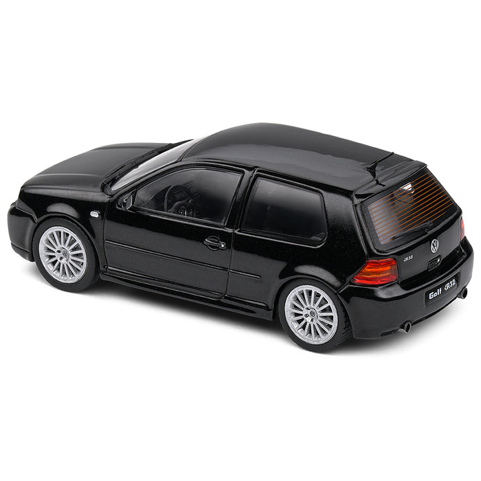 1:43 VOLKSWAGEN VW GOLF IV R32 BLACK 2003