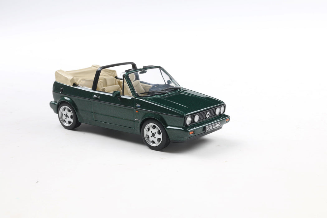 1:43 Volkswagen Golf Cabrio Classic Line Classic Green 1992