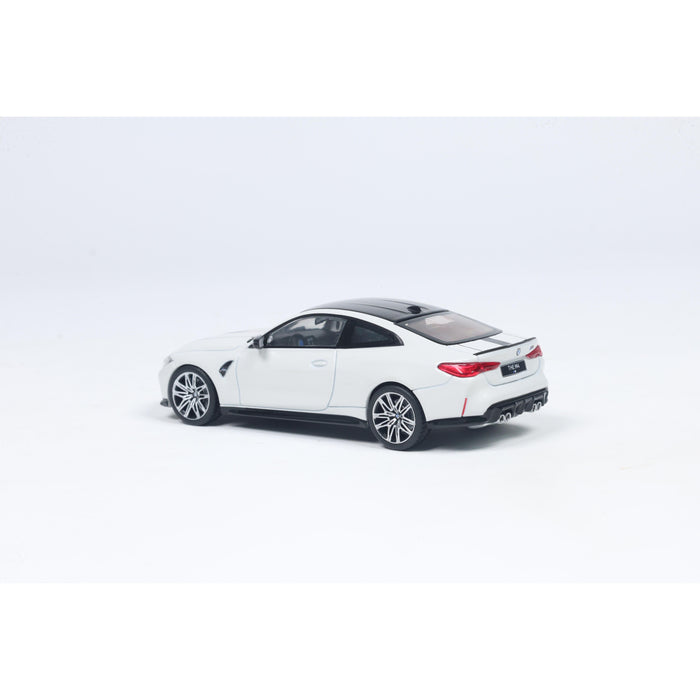 1:43 BMW M4 COMPETITION ALPINE WHITE 2023