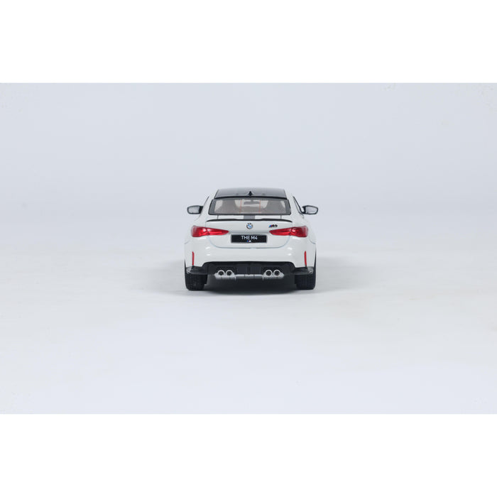 1:43 BMW M4 COMPETITION ALPINE WHITE 2023