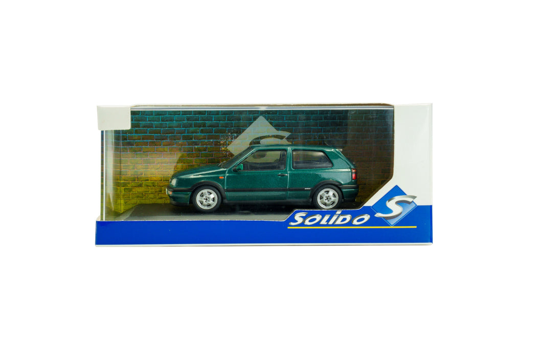 1:43 Volkswagen Golf MKIII VR6 Dragon Green Pearl 1994