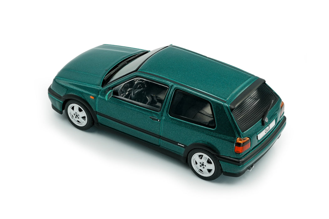 1:43 Volkswagen Golf MKIII VR6 Dragon Green Pearl 1994