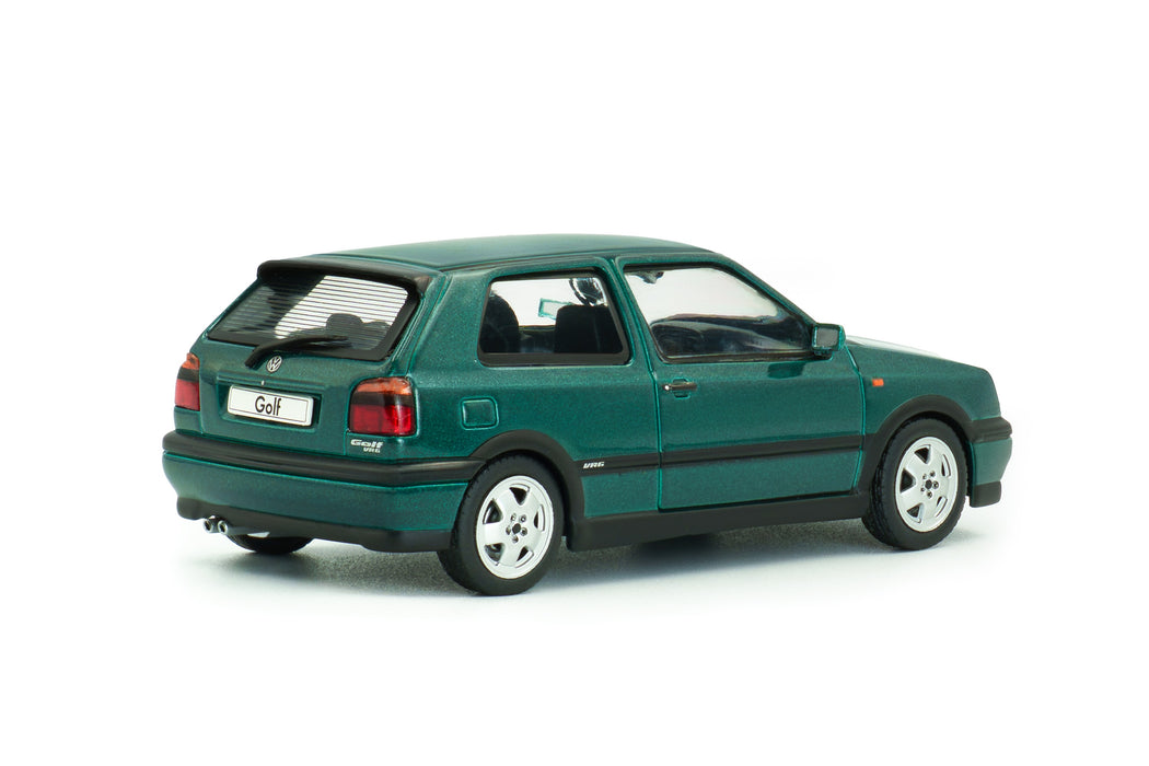1:43 Volkswagen Golf MKIII VR6 Dragon Green Pearl 1994
