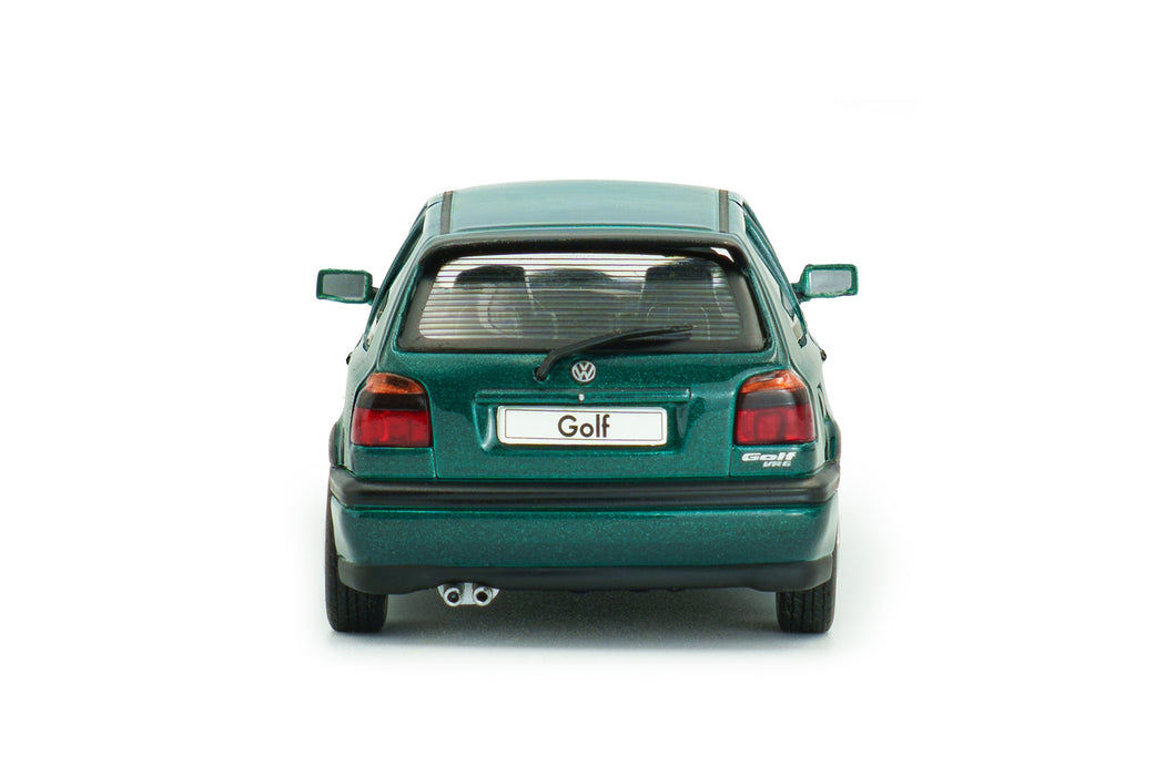 1:43 Volkswagen Golf MKIII VR6 Dragon Green Pearl 1994