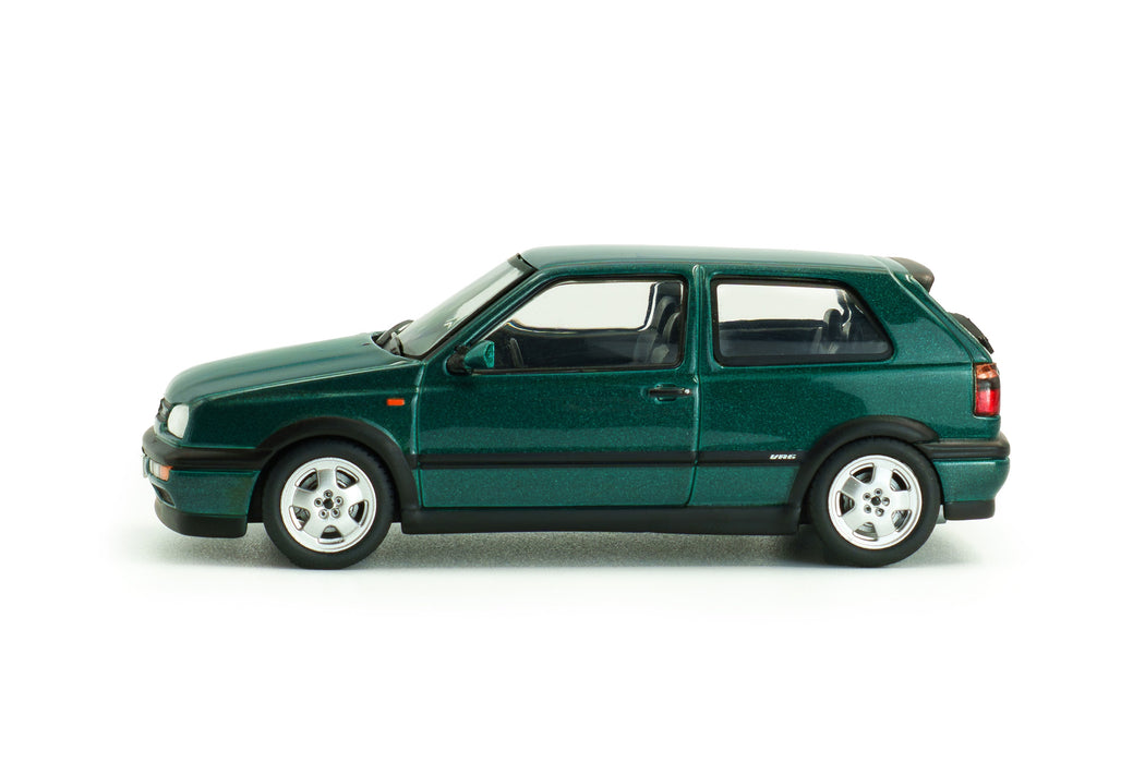 1:43 Volkswagen Golf MKIII VR6 Dragon Green Pearl 1994