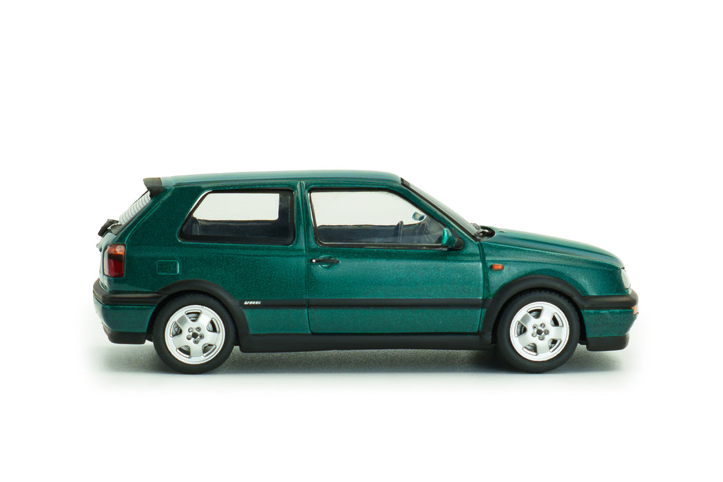 1:43 Volkswagen Golf MKIII VR6 Dragon Green Pearl 1994