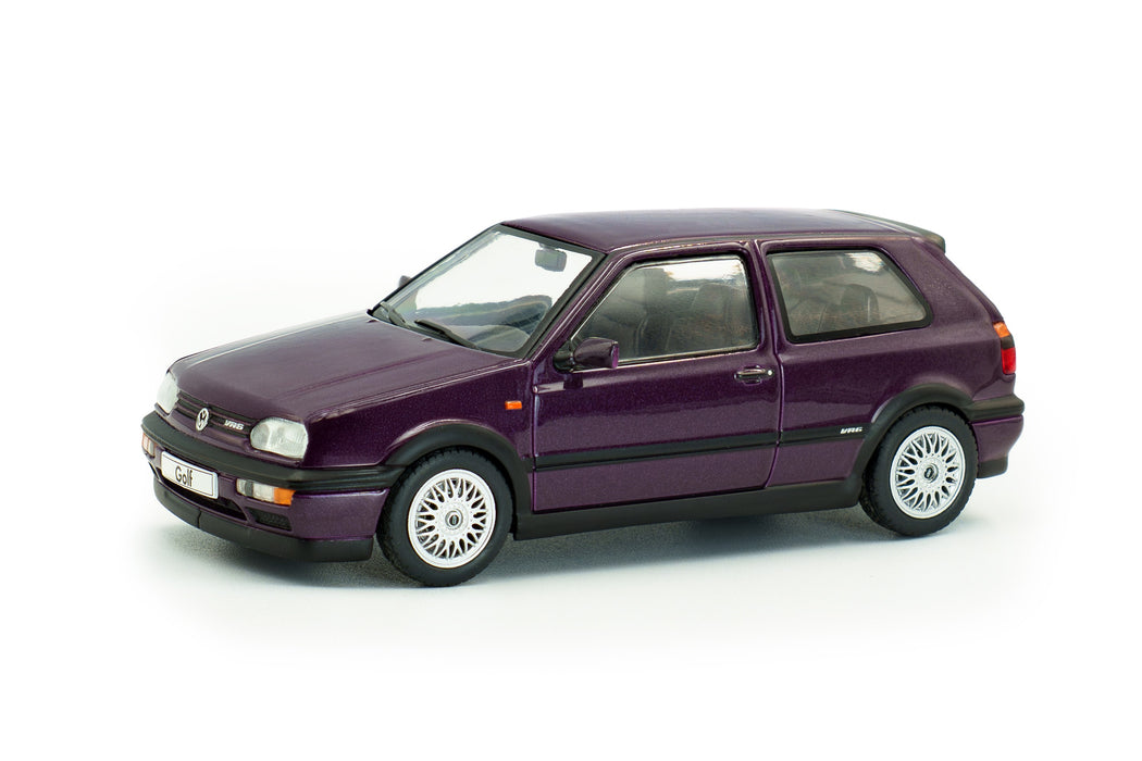 1:43 Volkswagen Golf MKIII VR6 Dusty Mauve Pearl 1994