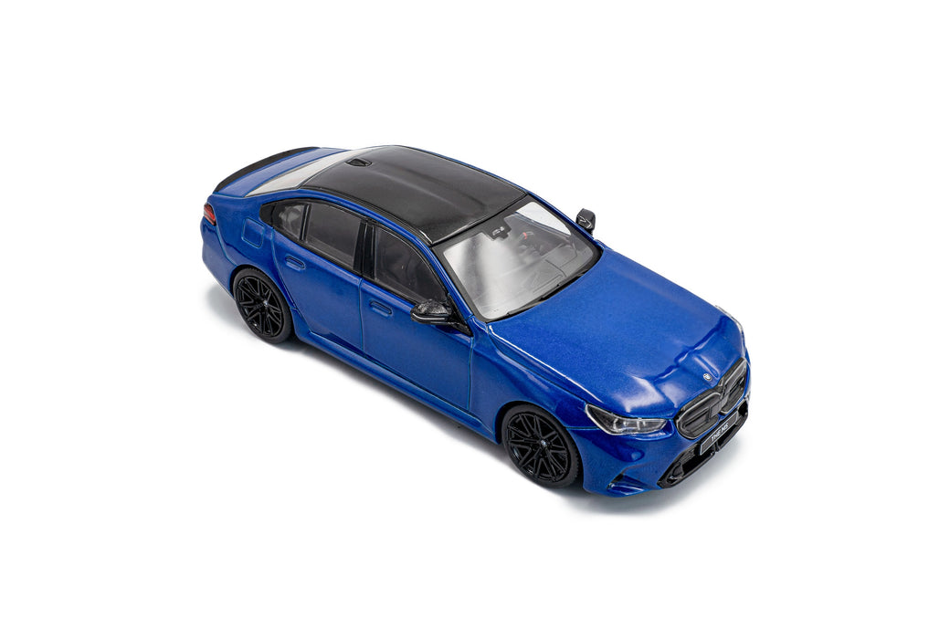1:43 BMW G90 M5 Sedan Marina Bay Blue 2024