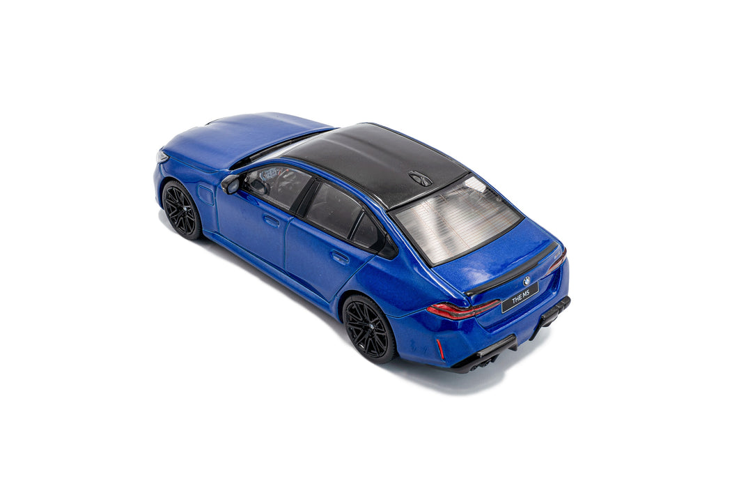 1:43 BMW G90 M5 Sedan Marina Bay Blue 2024