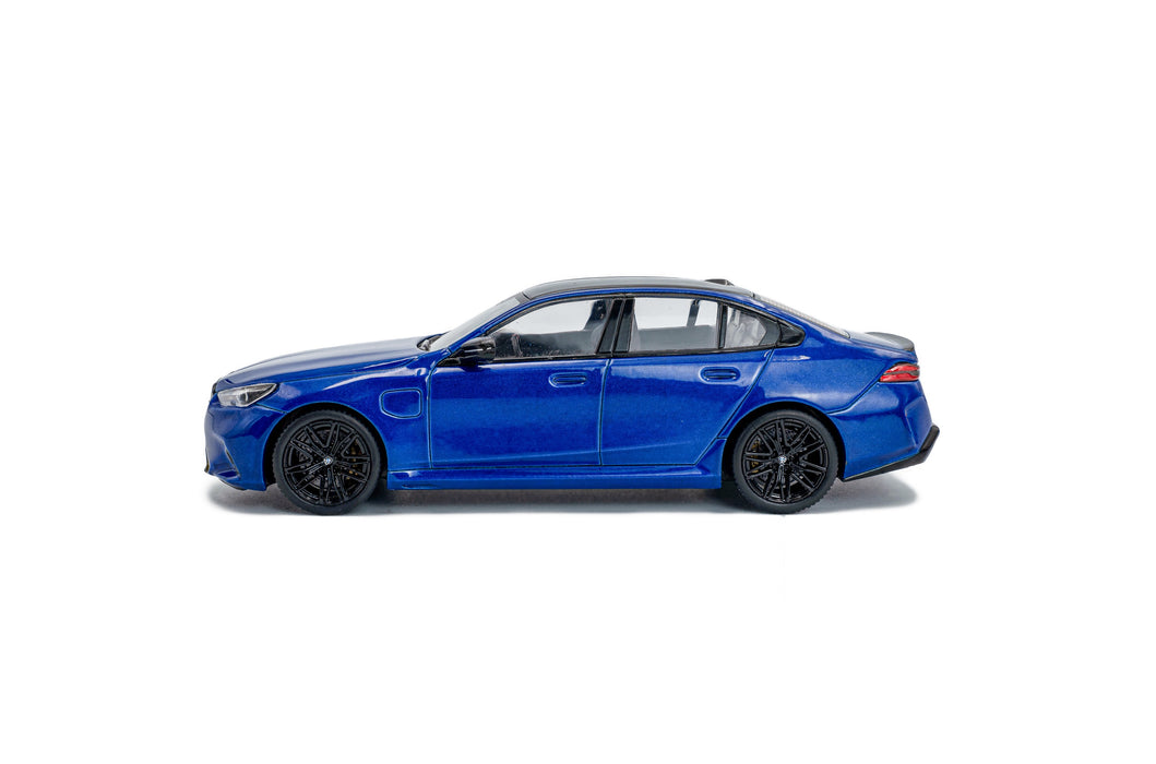 1:43 BMW G90 M5 Sedan Marina Bay Blue 2024