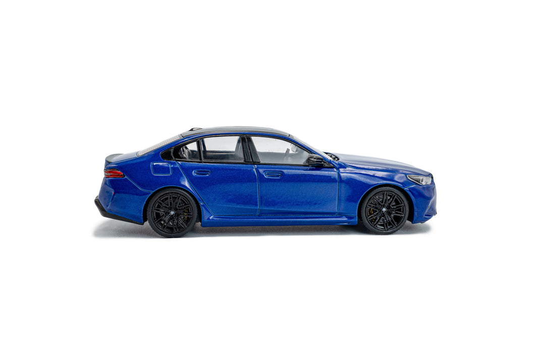 1:43 BMW G90 M5 Sedan Marina Bay Blue 2024