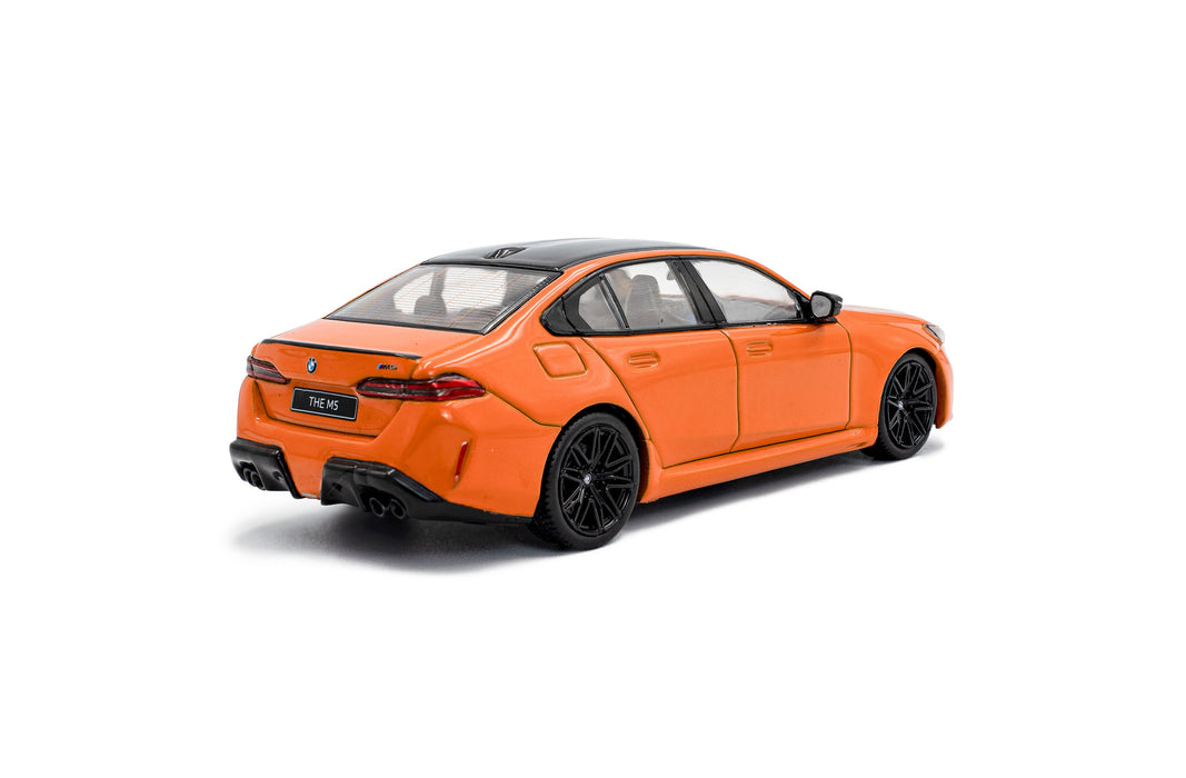 1:43 BMW G90 M5 Sedan Fire Orange III 2024
