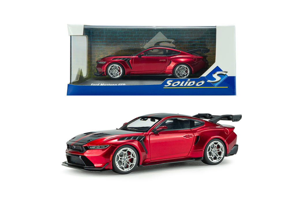 1:43 FORD MUSTANG GTD MOLTEN MAGENTA METALLIC TRI-COAT 2025