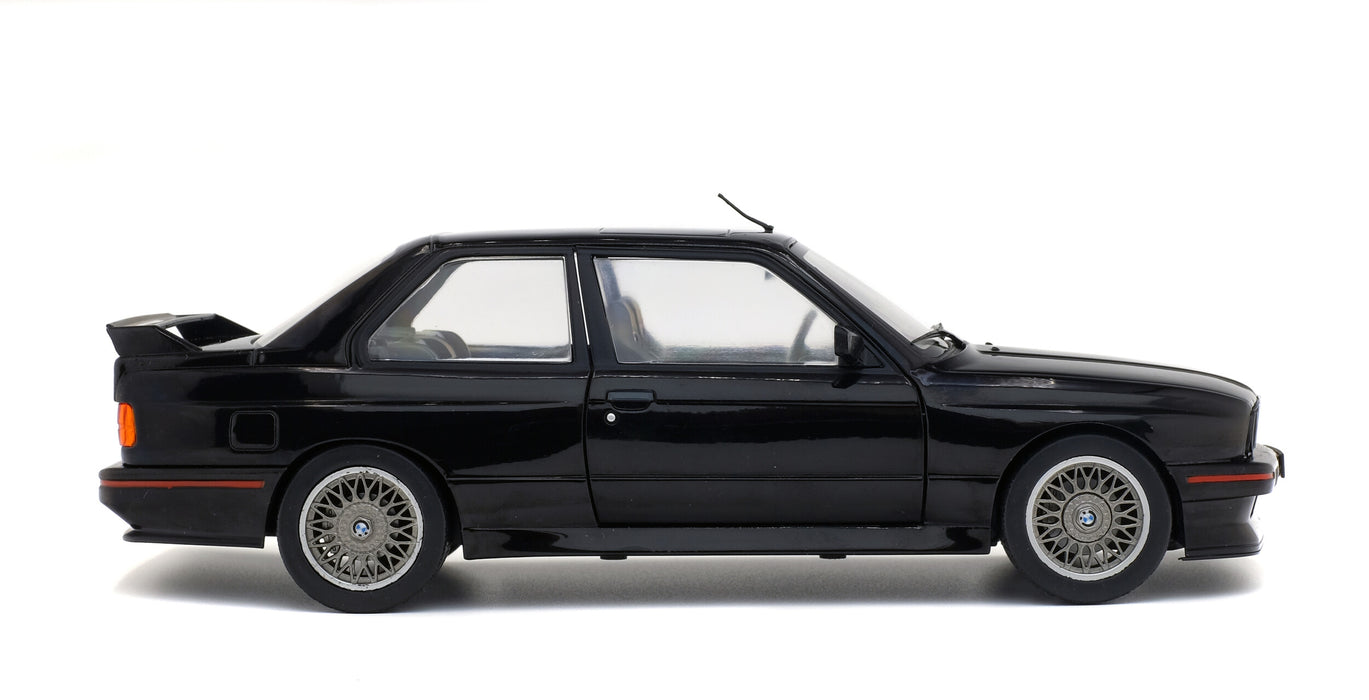 1:18 BMW E30 M3 SPORT EVO GLANZSCHWARZ 1990