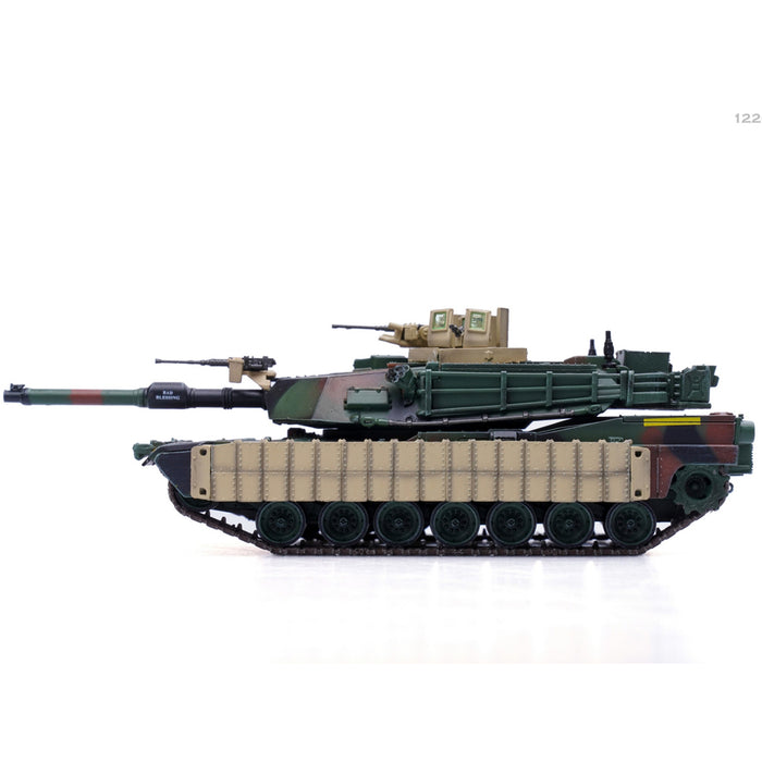 M1A1 TUSK U.S. Main Battle Tank, 1st Battalion, 35th Armor Regiment (Camouflage) (1:72 Scale)