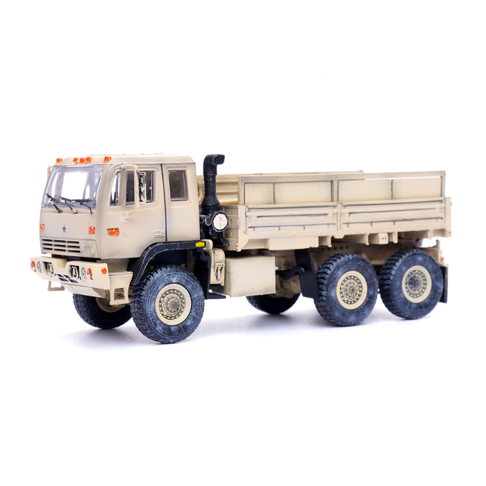 US M1083 Medium Tactical Vehicle – Desert Camouflage (1:72 Scale)