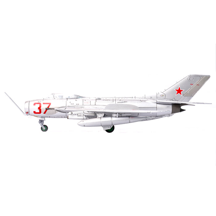 Mikoyan-Gurevich MiG-19S Farmer C Voyenno Vozdushnye Sily Soviet Air Force Red 37 (1:72 Scale)