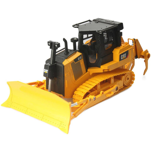 1:24 RC Cat® D7E Track Type Tractor