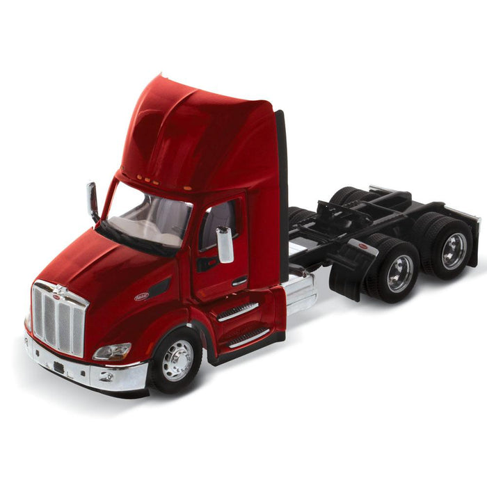 1:50 Peterbilt 579 UltraLoft Day Cab SBFA - Legendary Red