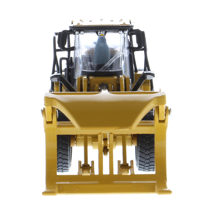 1:64 Cat 950M Wheel Loader with Log Fork + Bucket Attachment (Comes with 2 Log Poles)