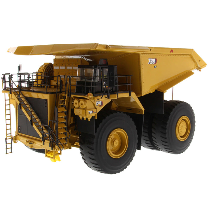 1:50 Cat® 798 AC Mining Truck